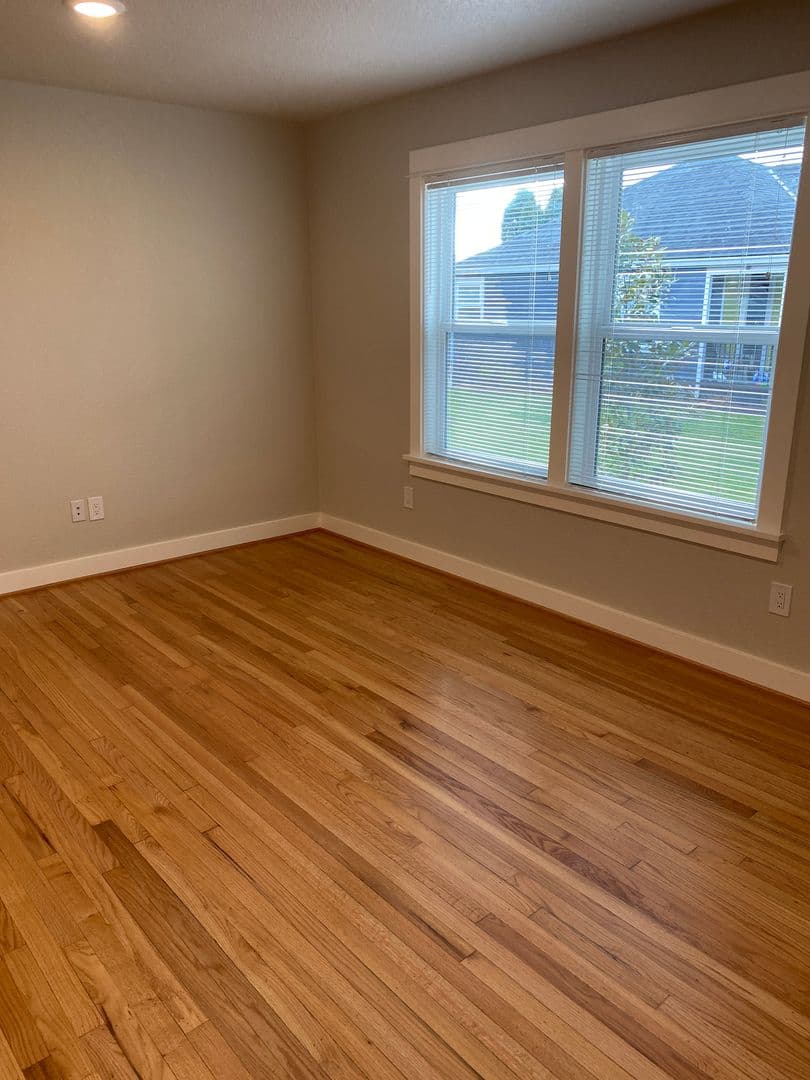 Portland Apartment: 732 NE Prescott Street Unit 2