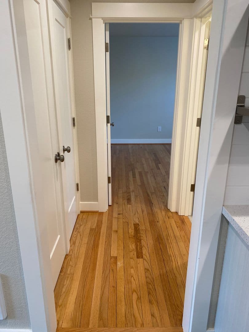 Portland Apartment: 732 NE Prescott Street Unit 2