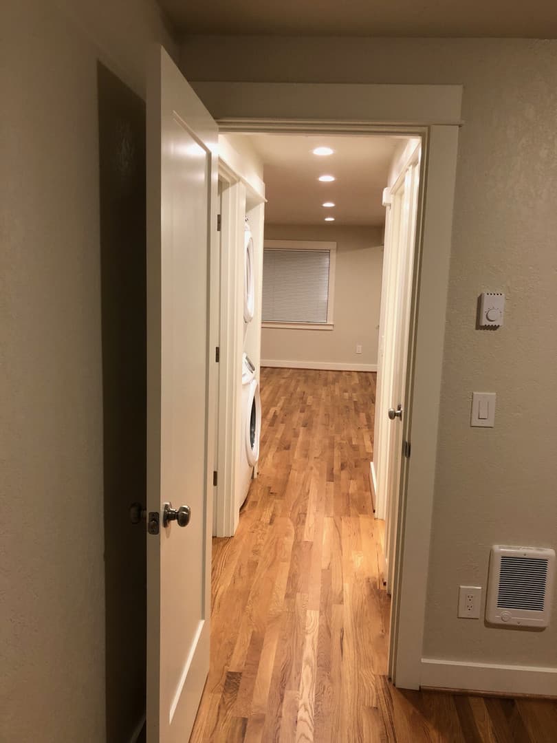 Portland Apartment: 3931 N Juneau Street