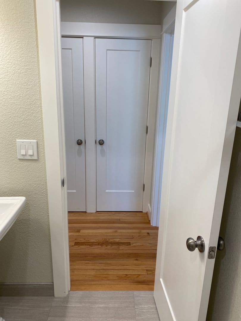 Portland Apartment: 732 NE Prescott Street Unit 2