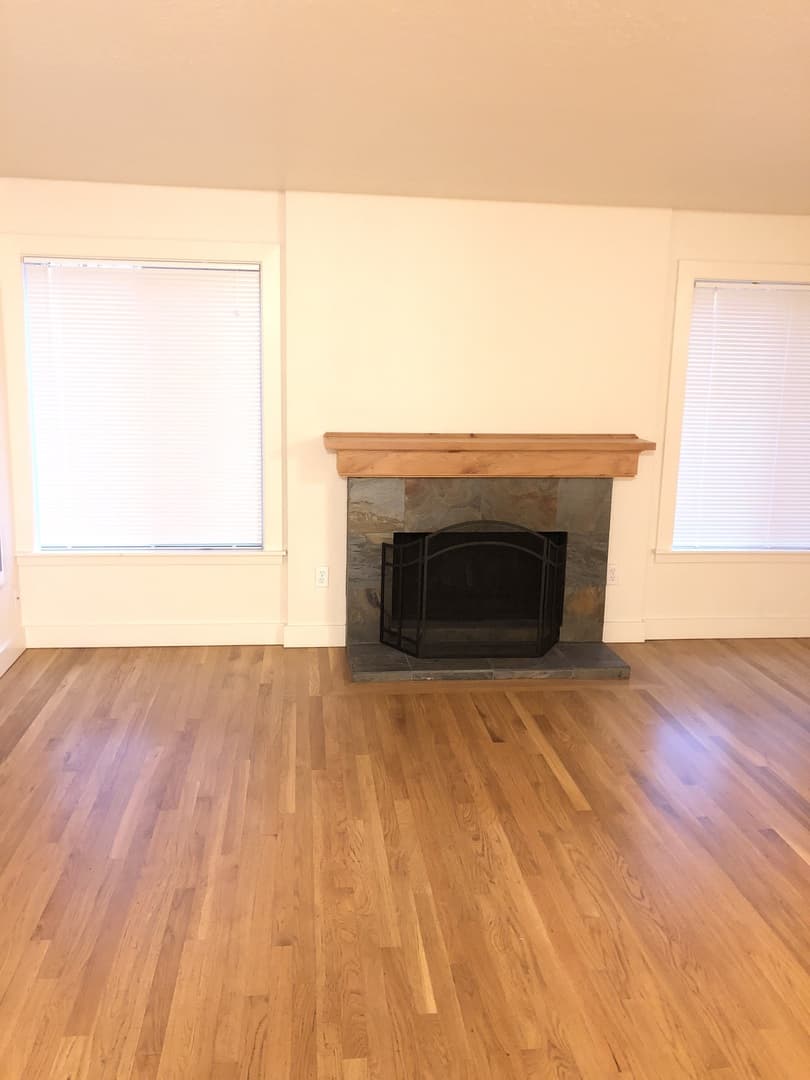 Portland Apartment: 2801 N. Ainsworth