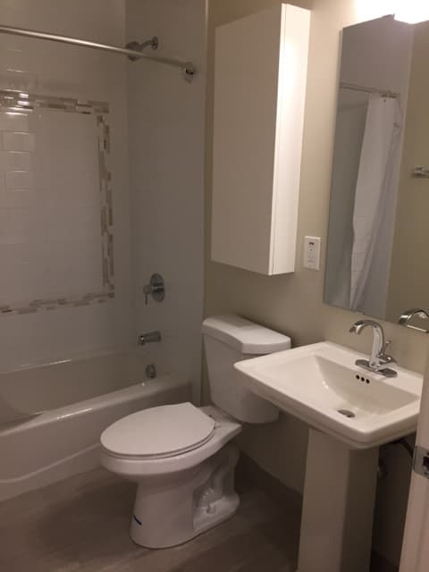 Portland Apartment: 7515 N Westanna