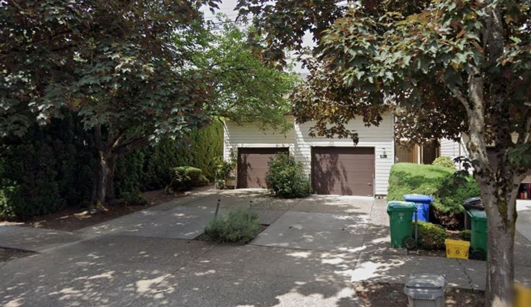 Portland Apartment: 2603-2621 SE 35th Pl