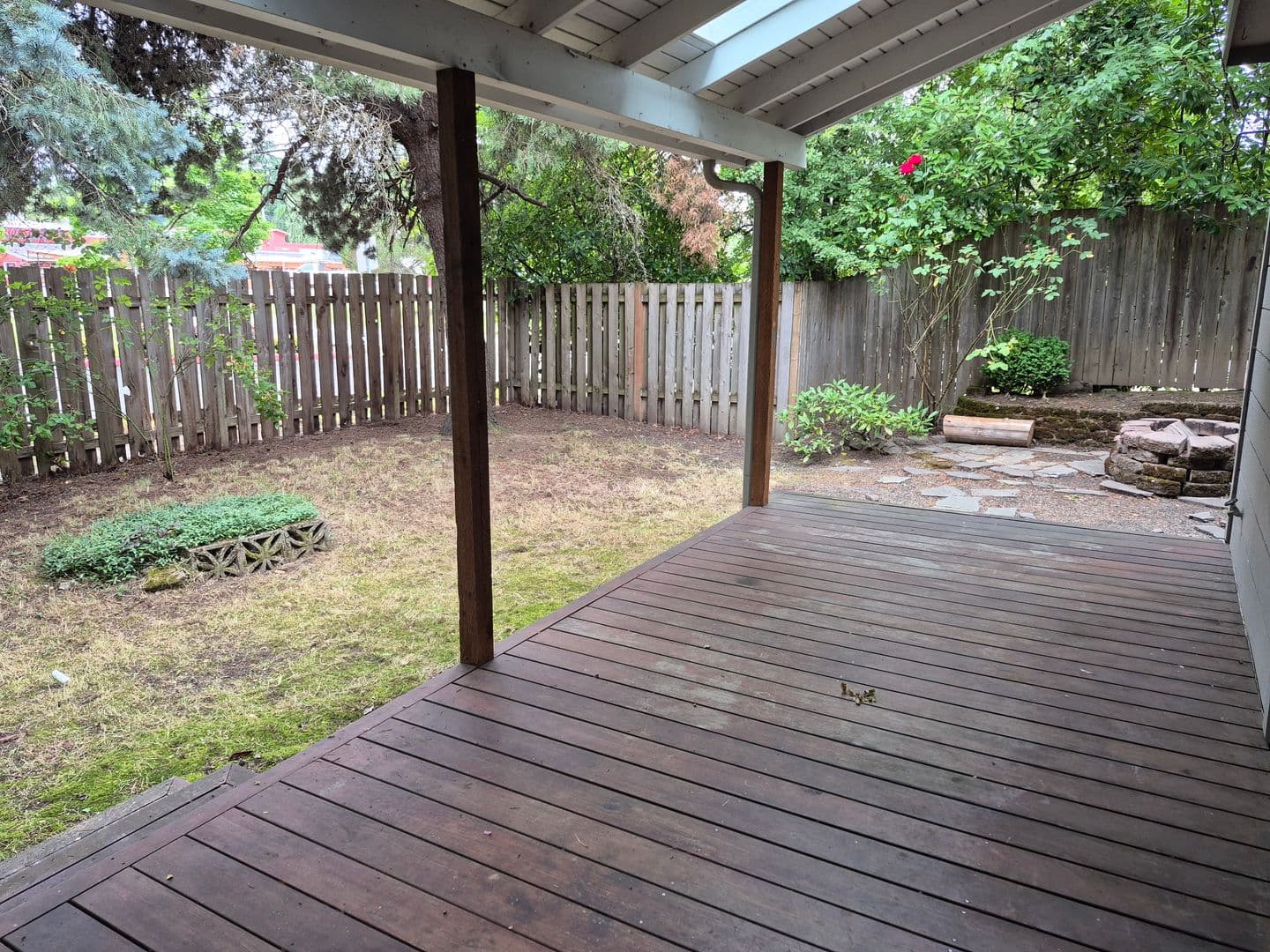 Portland Apartment: 6820 SW Garden Home Rd