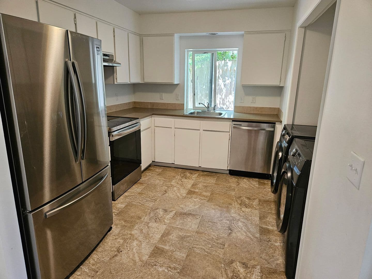 Portland Apartment: 6820 SW Garden Home Rd