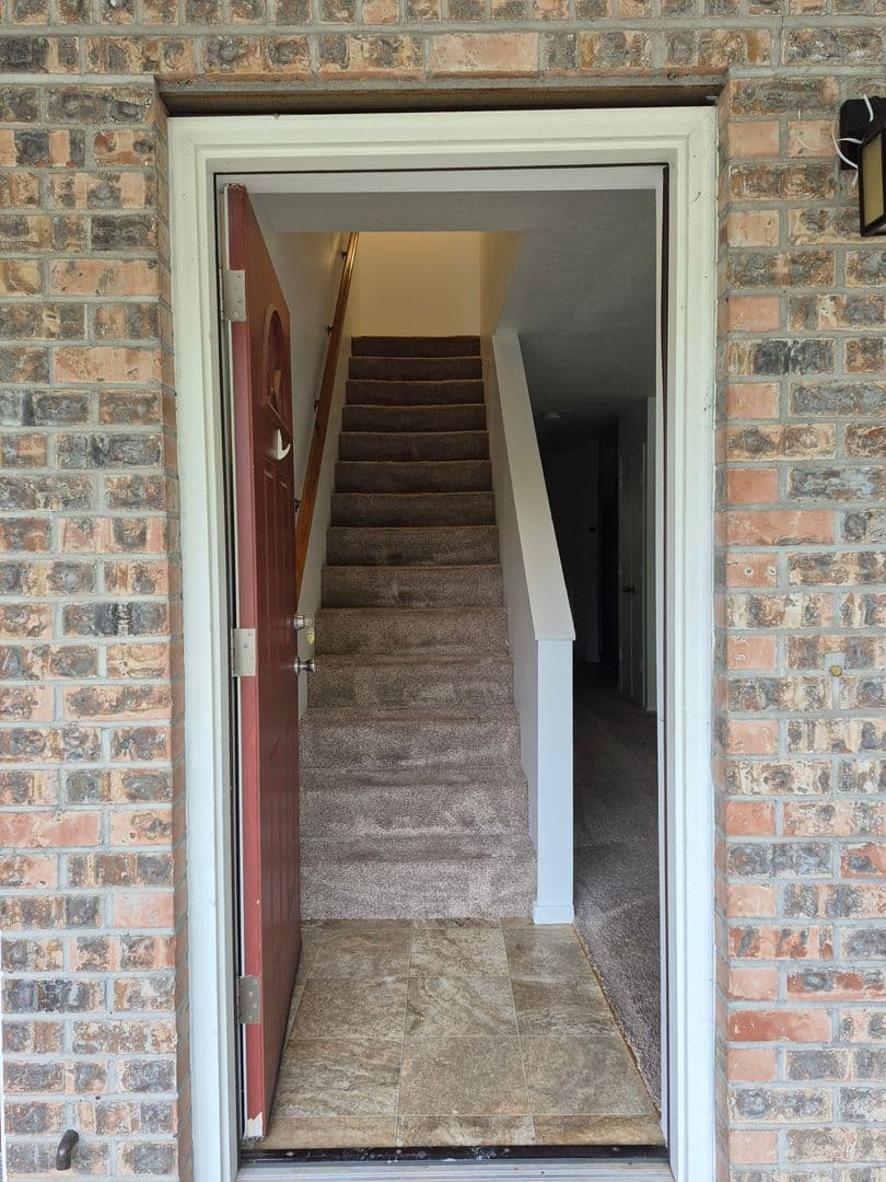 Portland Apartment: 6820 SW Garden Home Rd