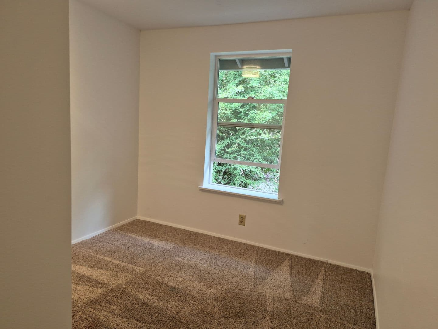 Portland Apartment: 6820 SW Garden Home Rd