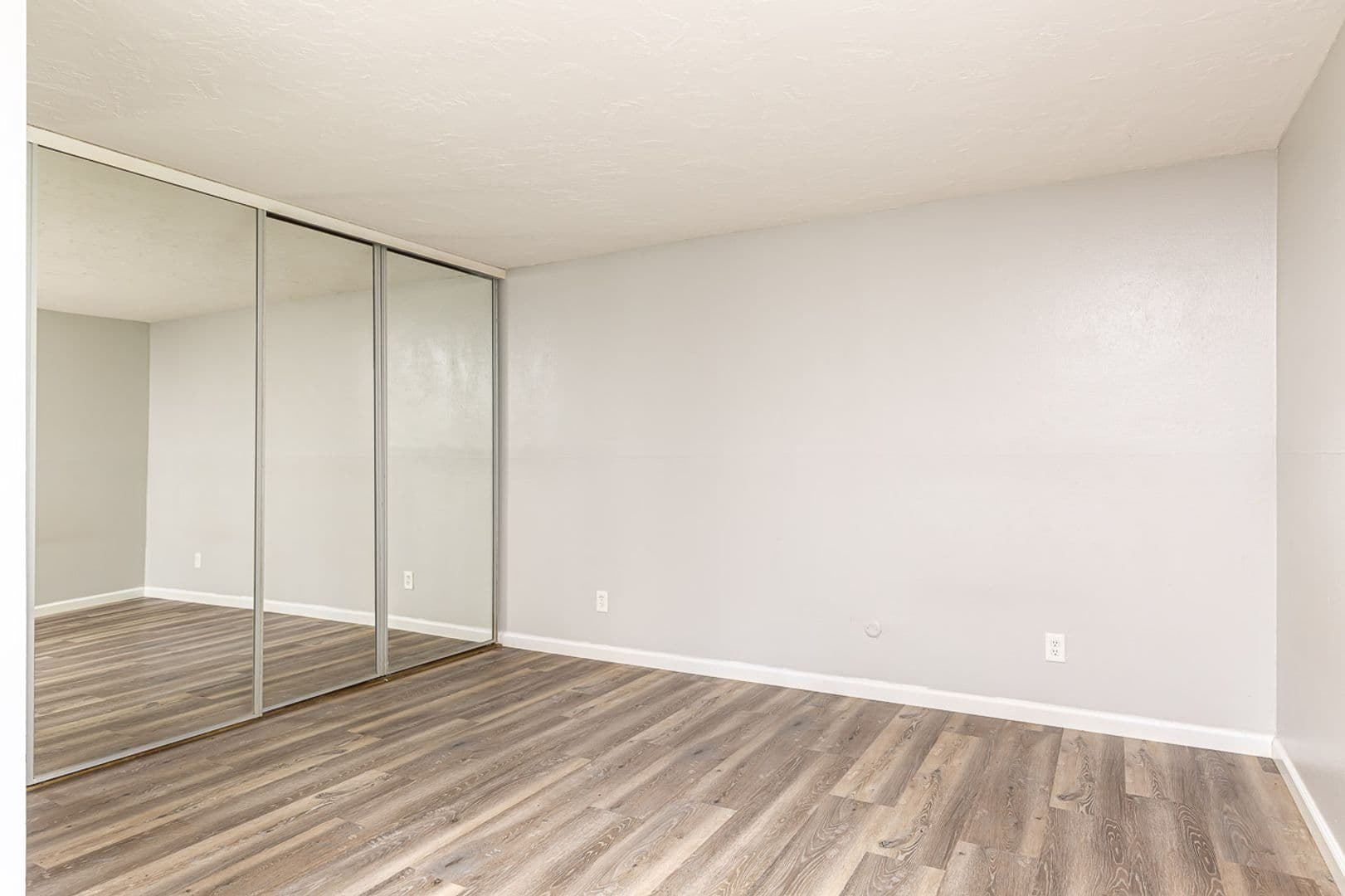 Carlsbad House: 2336 Hosp Way #116