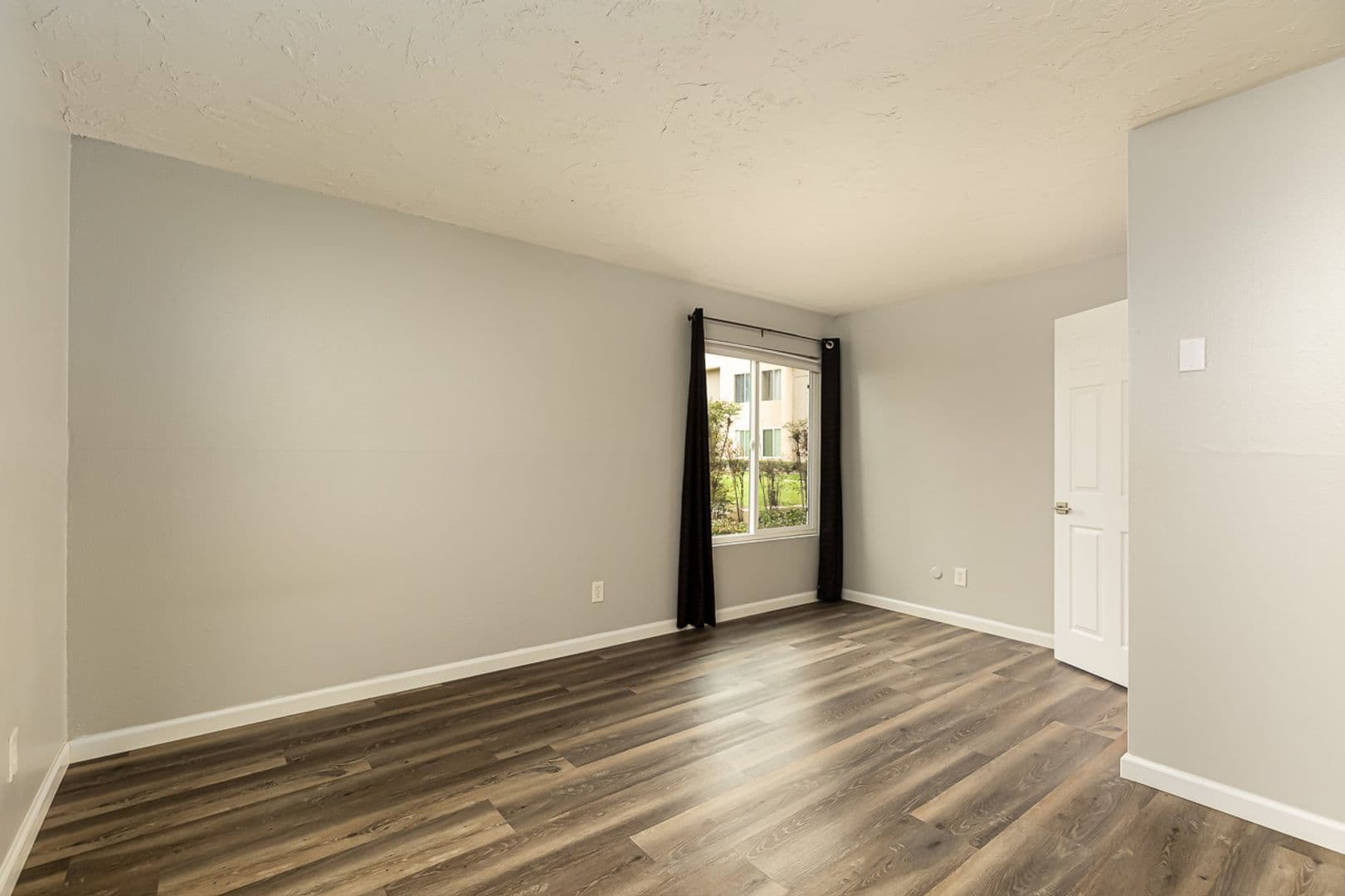 Carlsbad House: 2336 Hosp Way #116