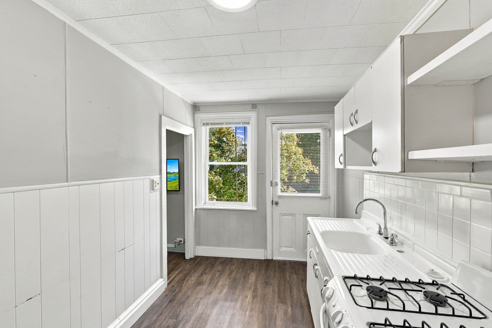 Lancaster Apartment: 146 N Ann- 452 E Chestnut St
