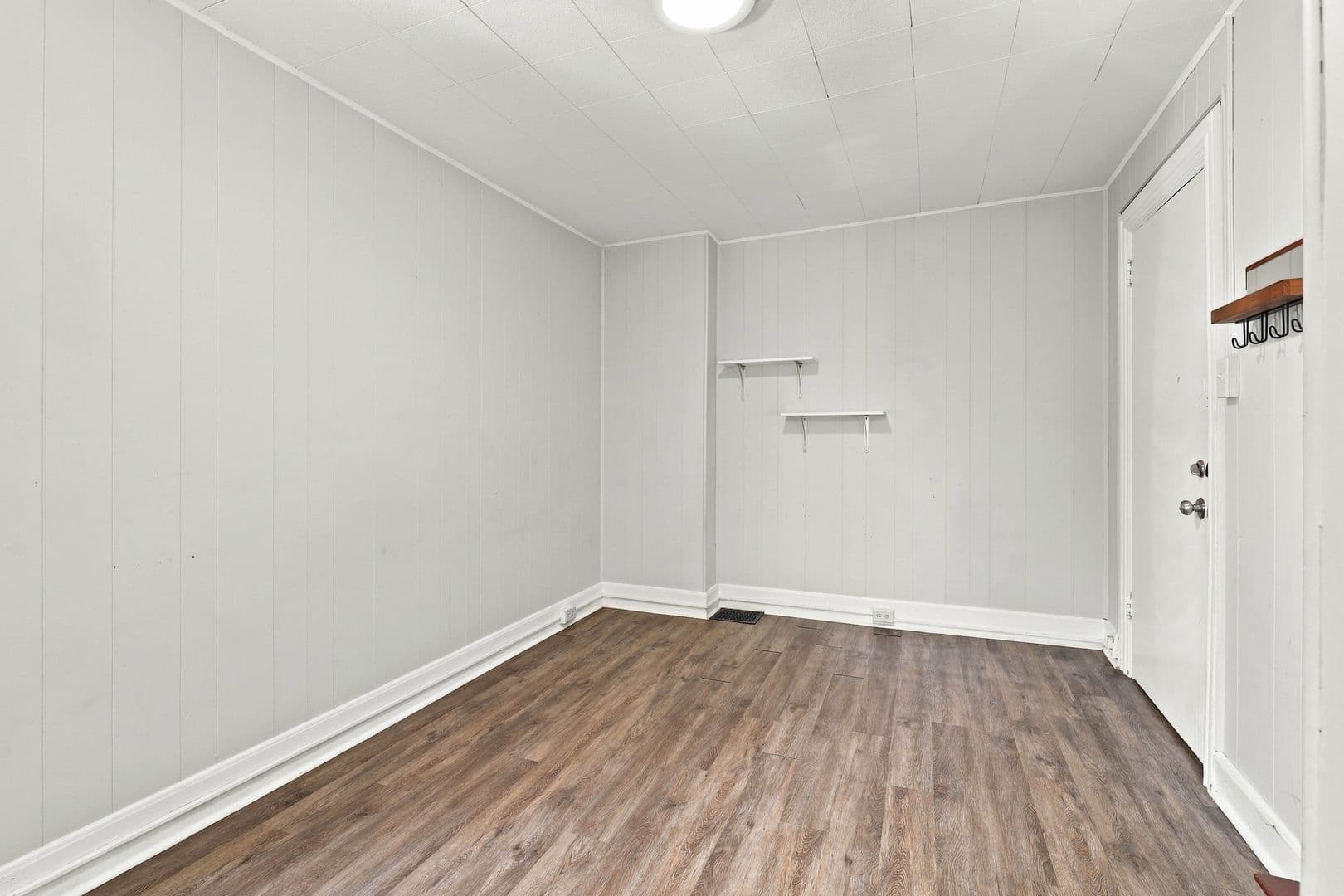 Lancaster Apartment: 146 N Ann- 452 E Chestnut St