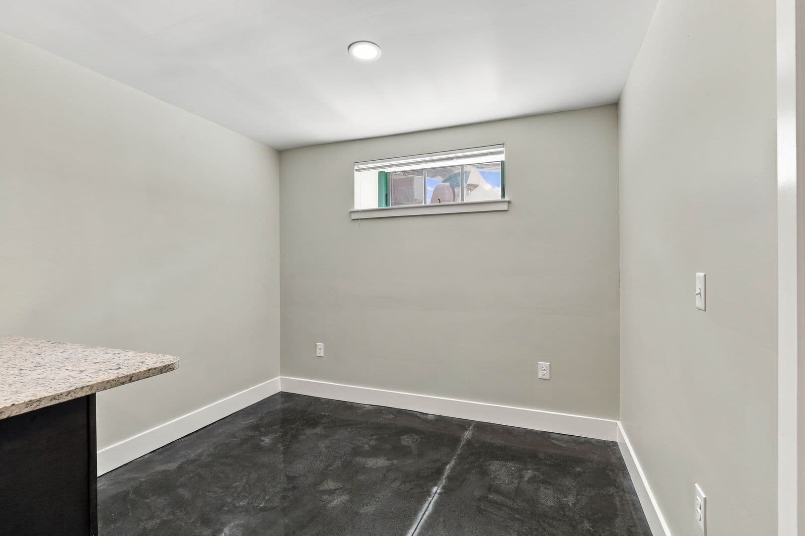 Lancaster Apartment: 227 N Prince St