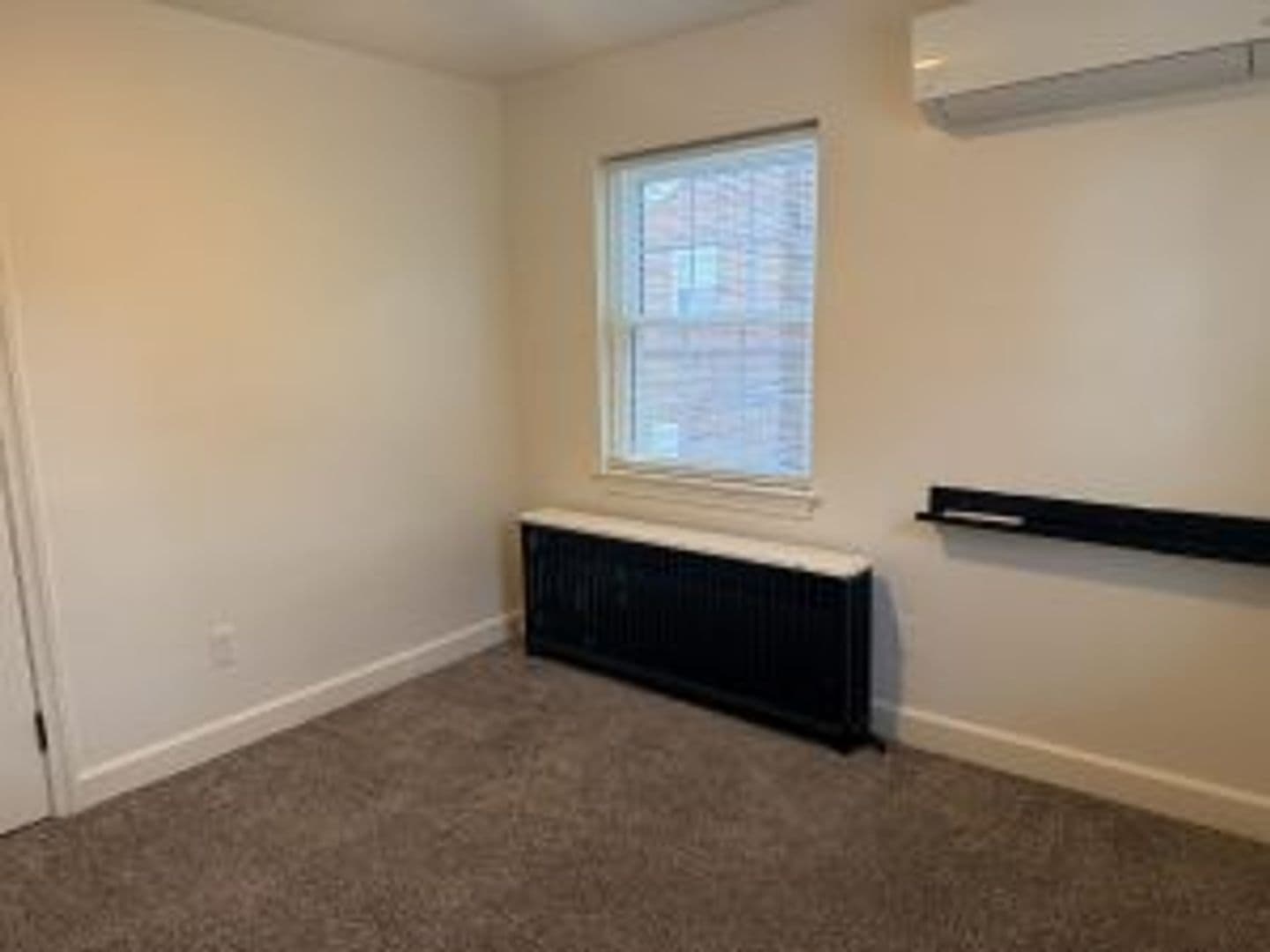 Lancaster House: 320 Atkins Ave