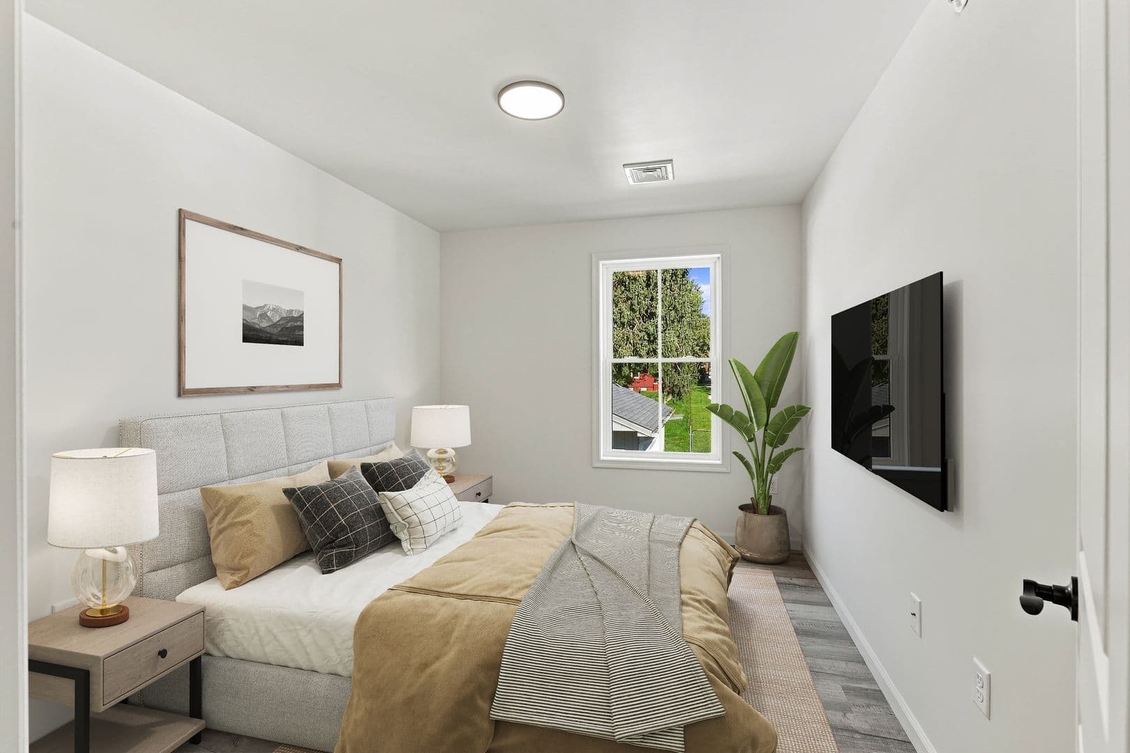 Columbia Apartment: 750 S 9th St