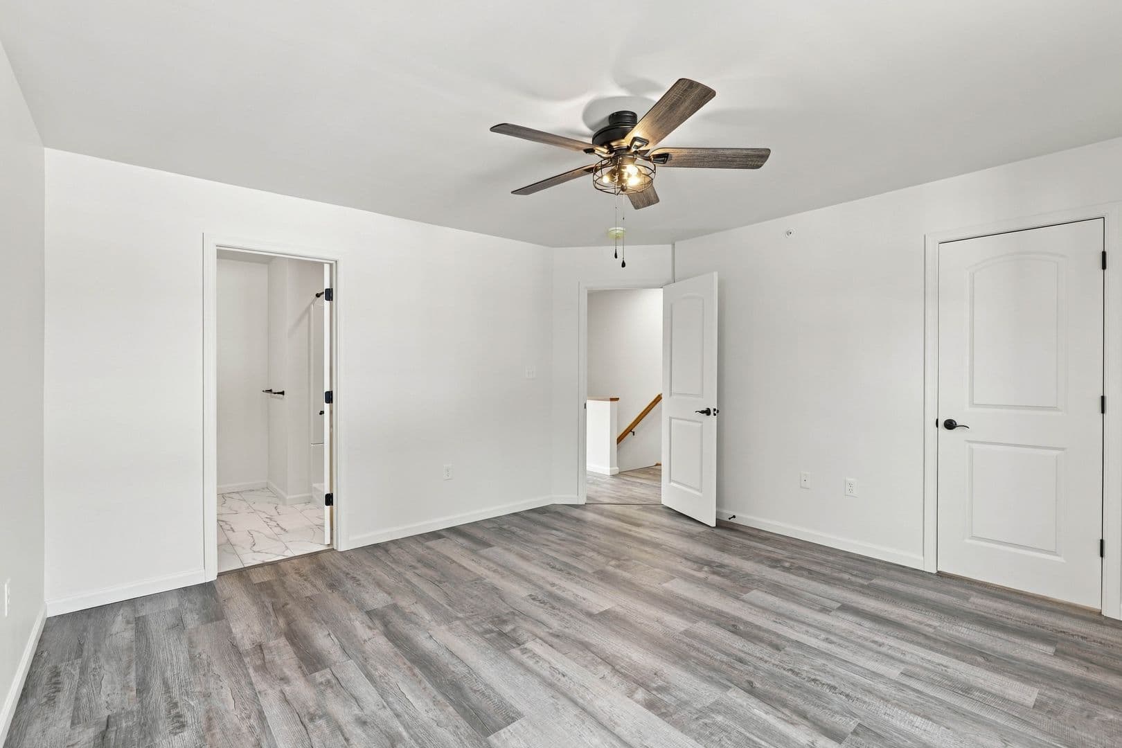 Columbia Apartment: 750 S 9th St
