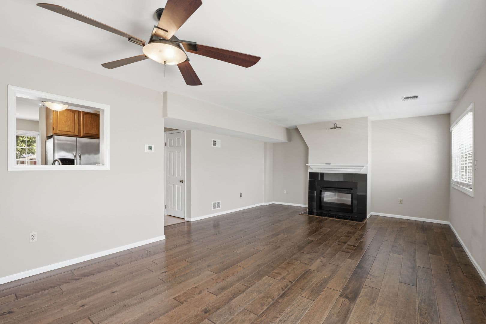 Lancaster House: 106 Spring Ridge Ct