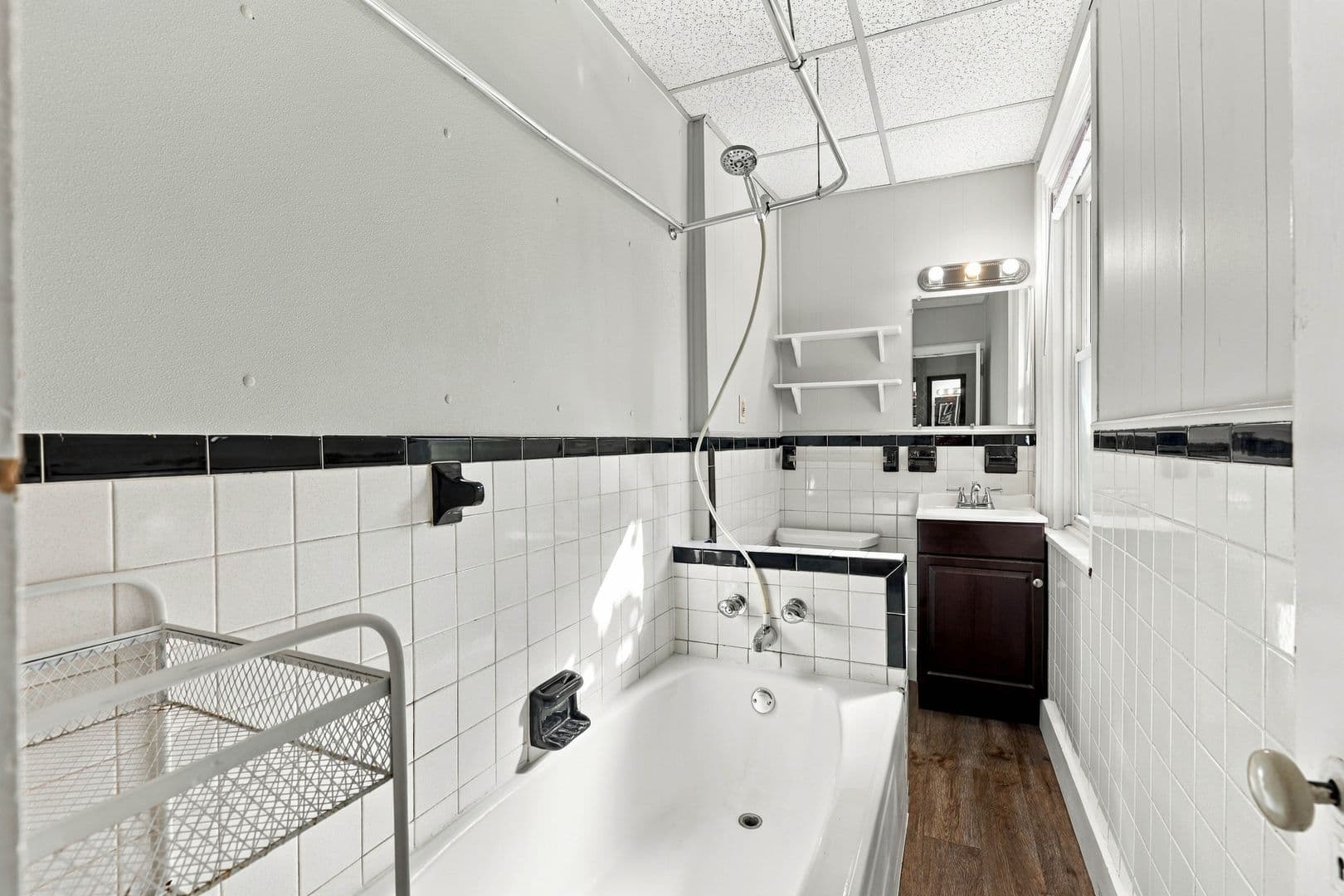 Lancaster Apartment: 146 N Ann- 452 E Chestnut St