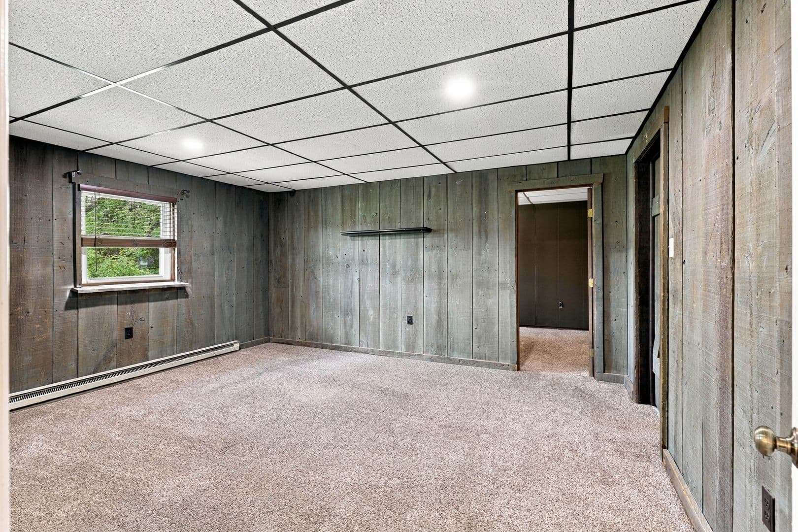 Lancaster Apartment: 2137 Old Philadelphia Pike