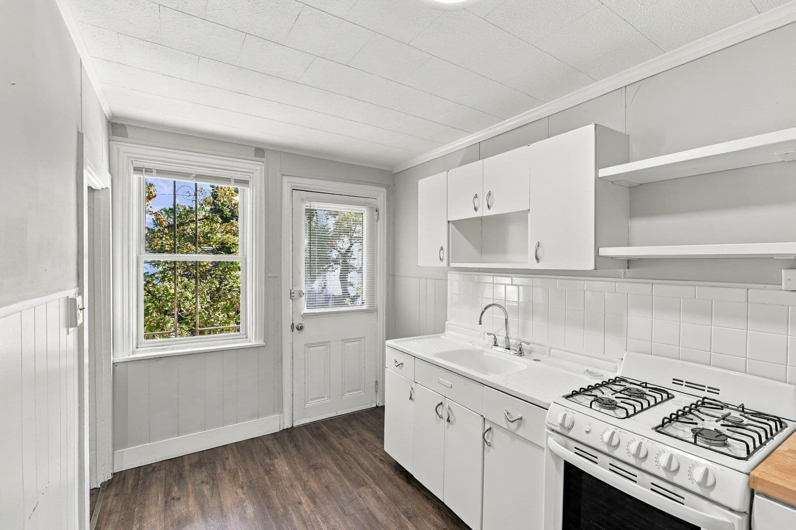 Lancaster Apartment: 146 N Ann- 452 E Chestnut St