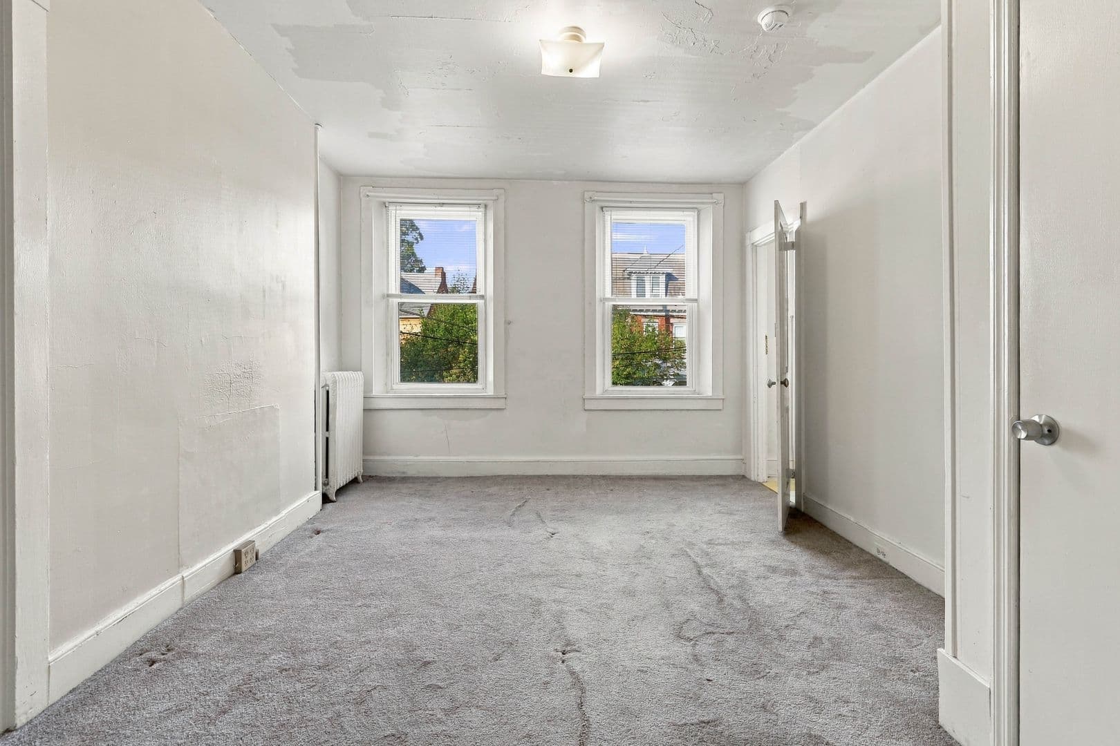 Lancaster Apartment: 339-341  N Mulberry St