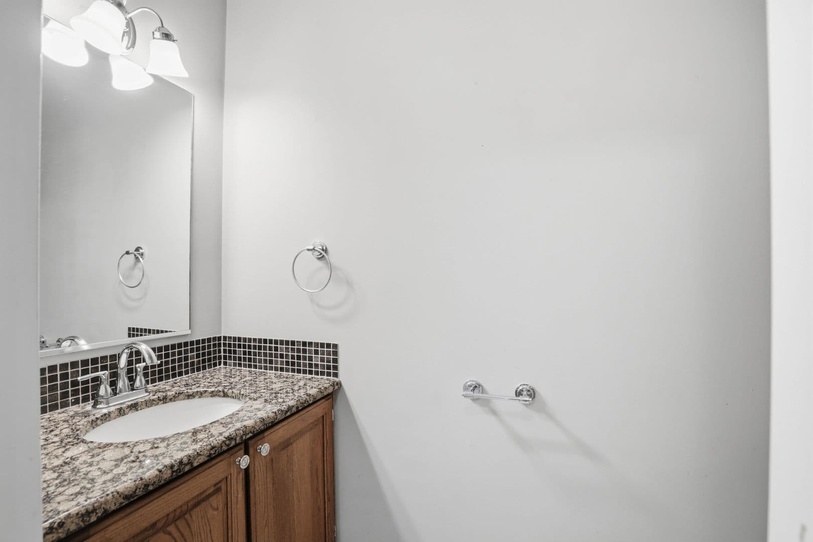 Lancaster House: 106 Spring Ridge Ct