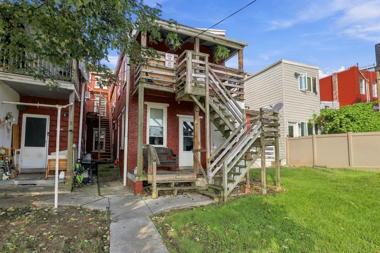 Lancaster Apartment: 339-341  N Mulberry St