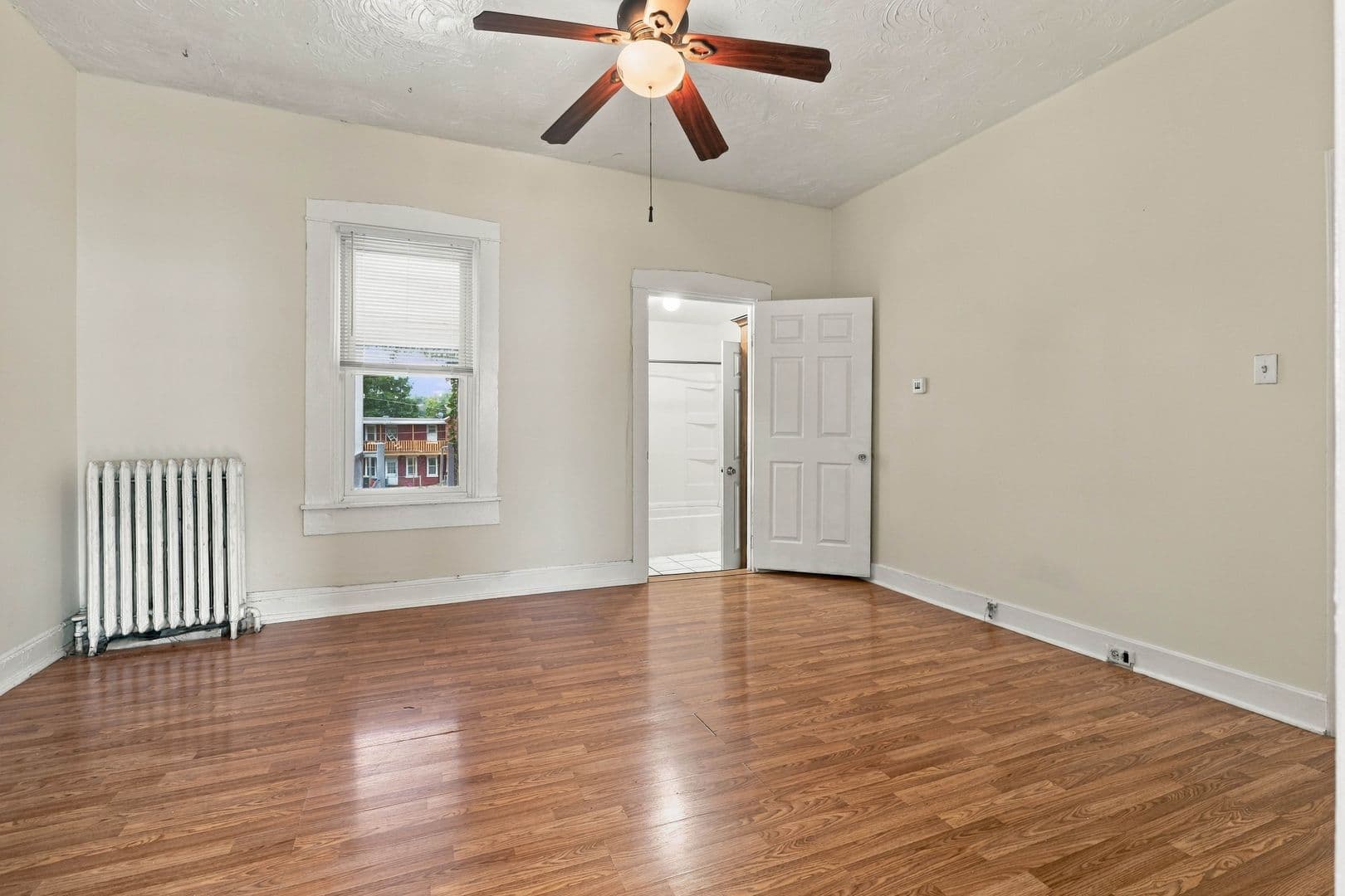 Lancaster Apartment: 304 S Prince St