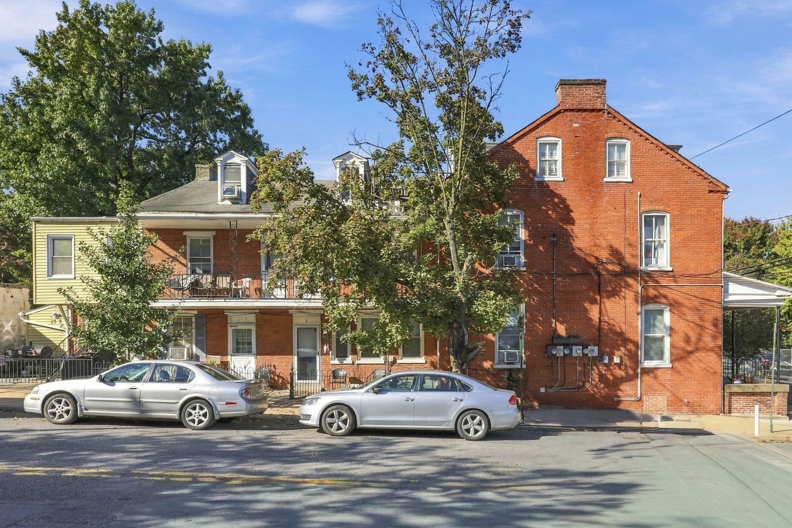 Lancaster Apartment: 146 N Ann- 452 E Chestnut St