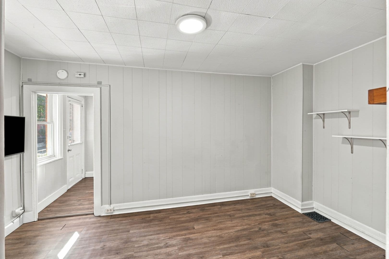 Lancaster Apartment: 146 N Ann- 452 E Chestnut St