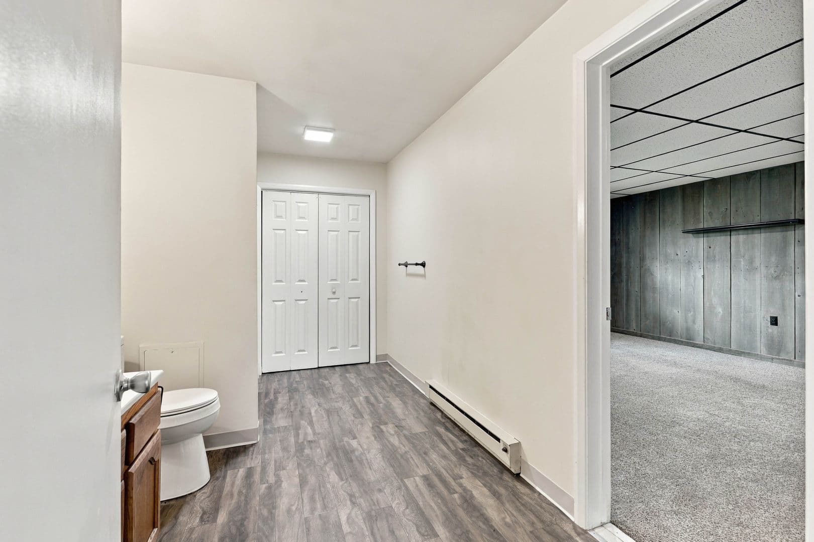 Lancaster Apartment: 2137 Old Philadelphia Pike