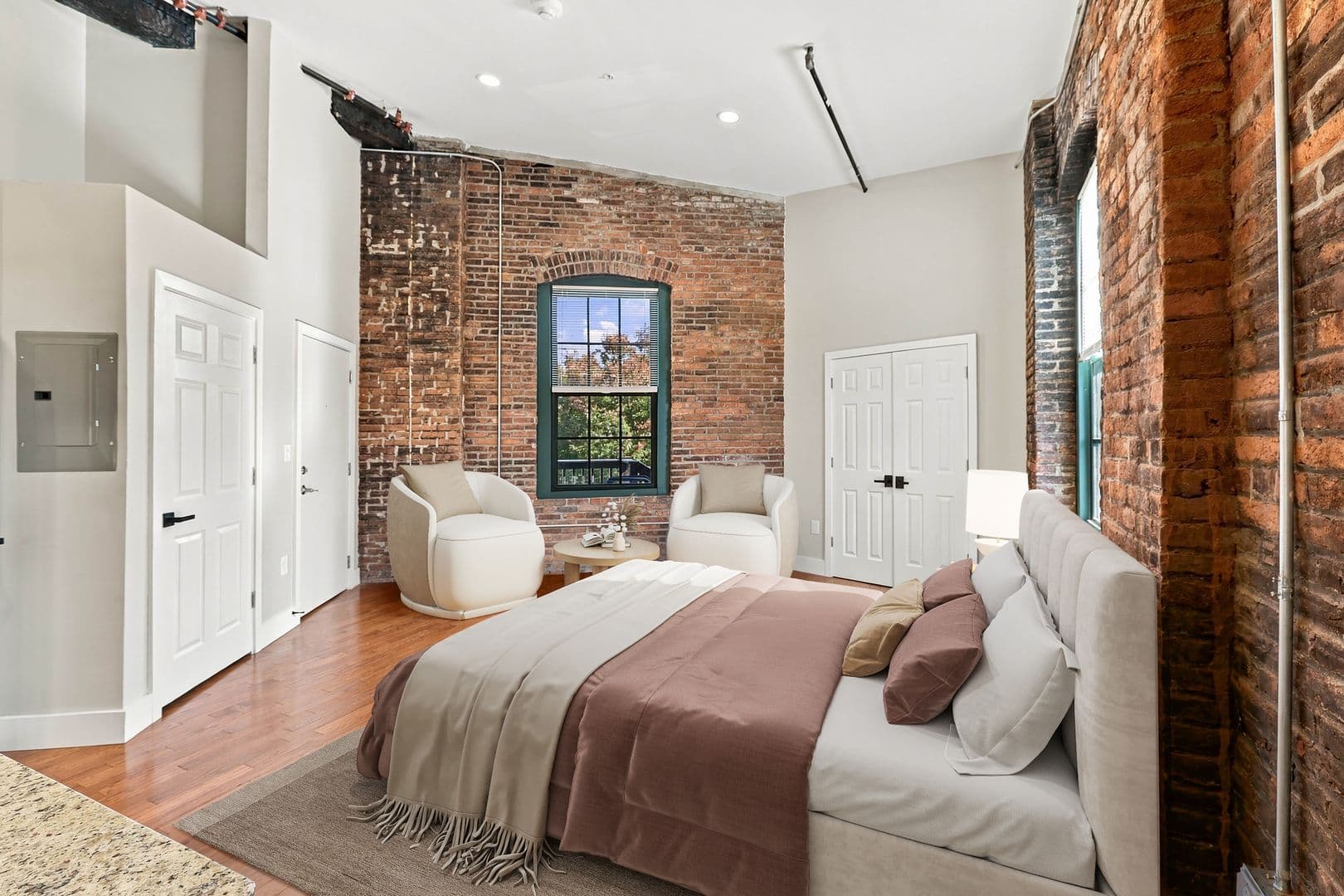 Lancaster Apartment: 227 N Prince St