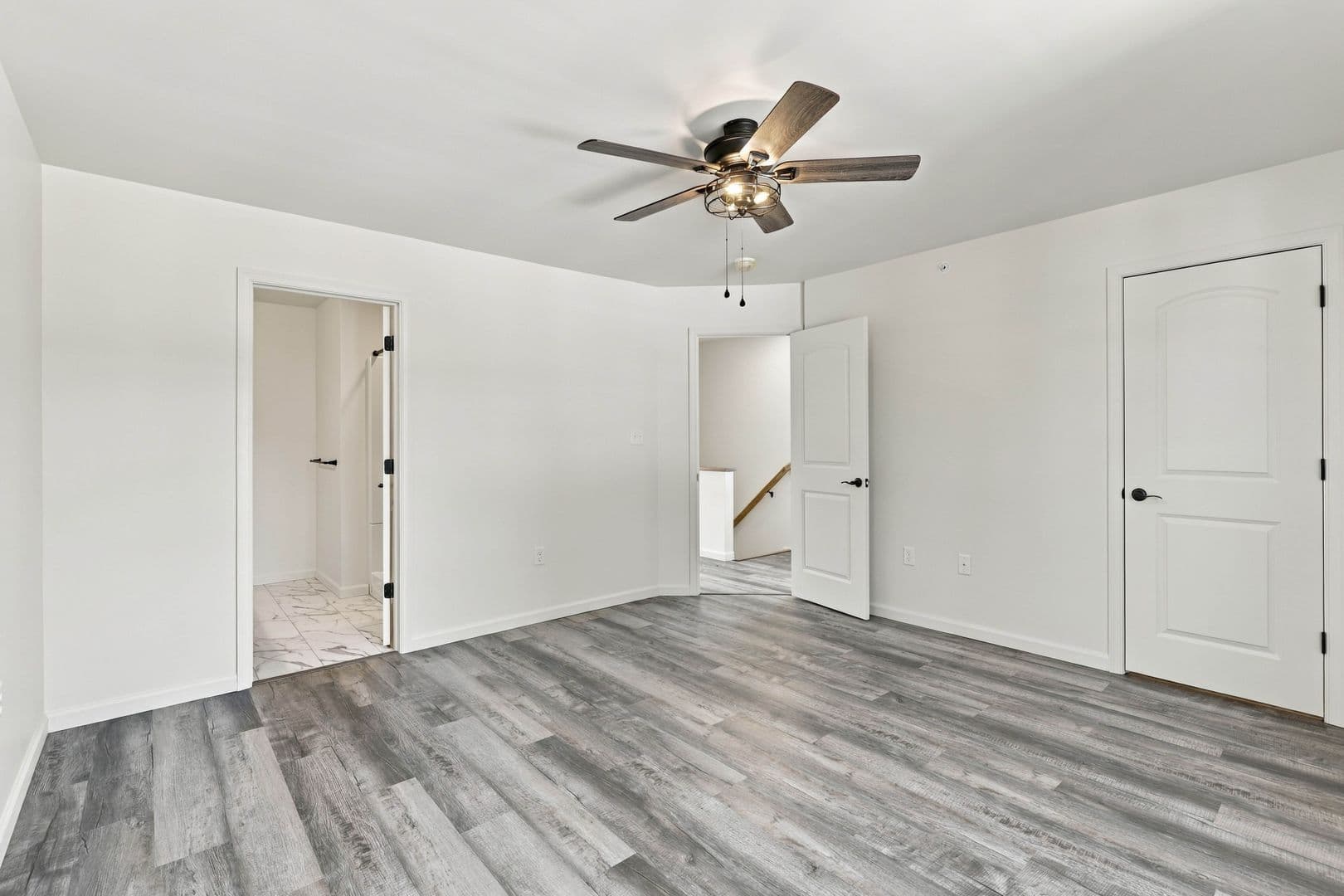 Columbia Apartment: 750 S 9th St