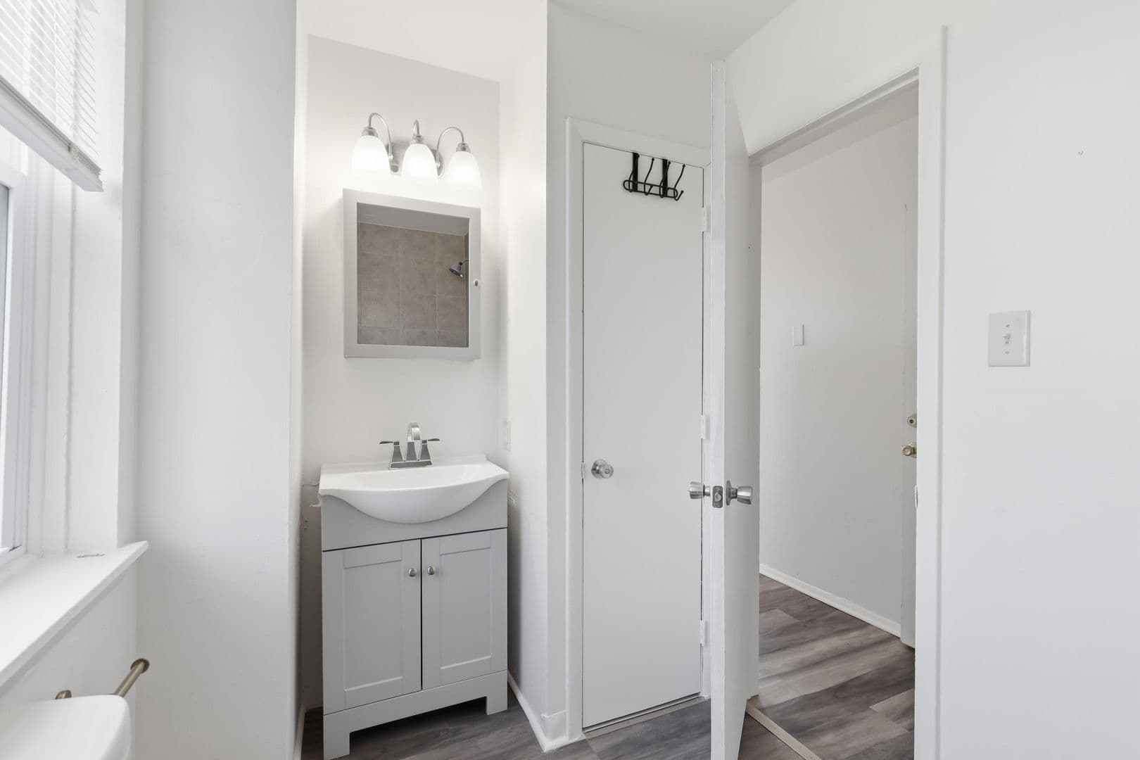Mount Joy Apartment: 101 West Main St