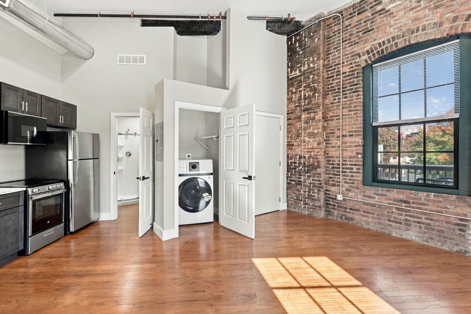 Lancaster Apartment: 227 N Prince St