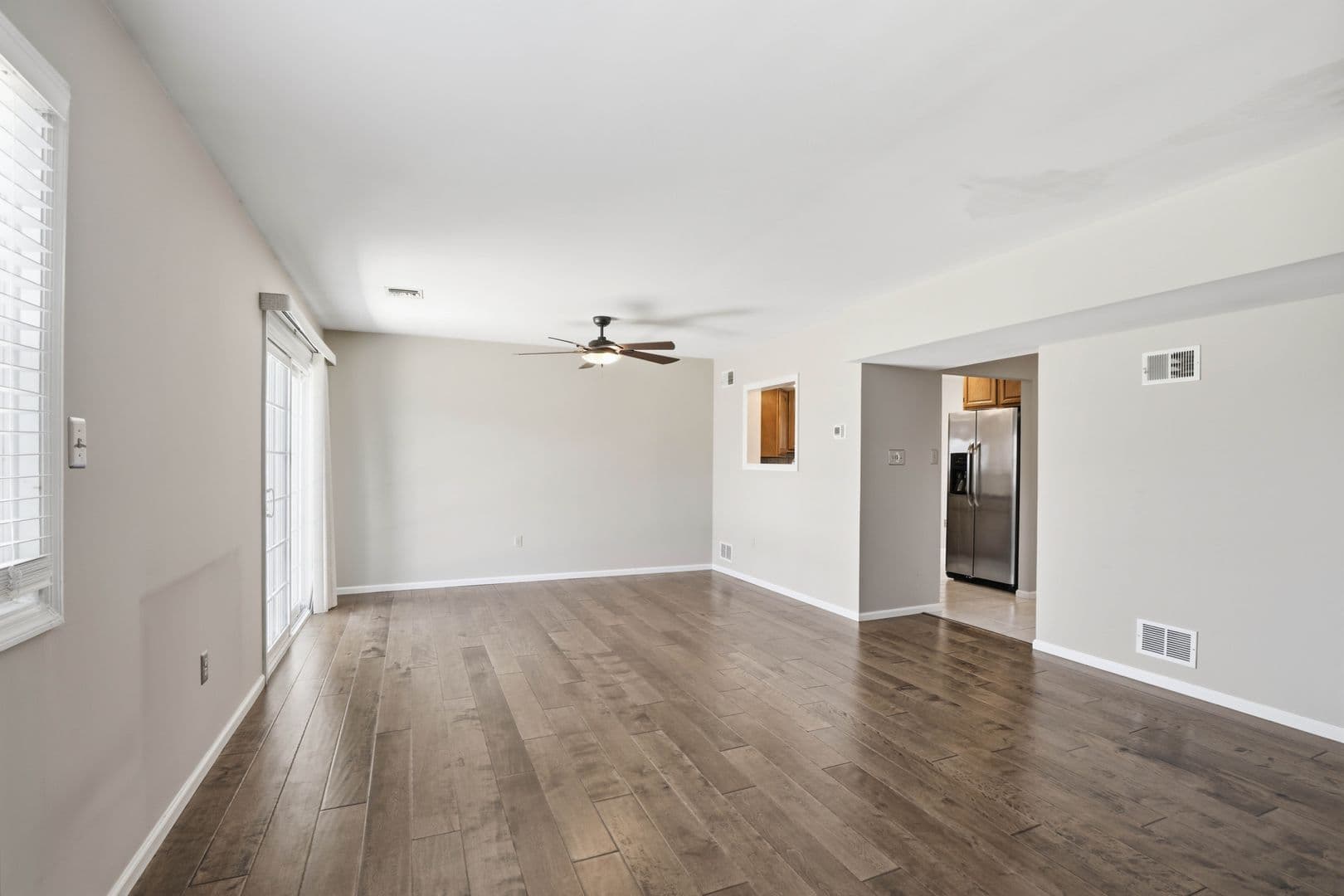 Lancaster House: 106 Spring Ridge Ct