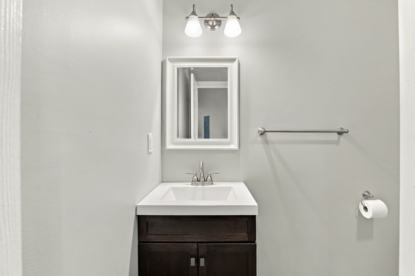 Lancaster Apartment: 283 E Madison Street