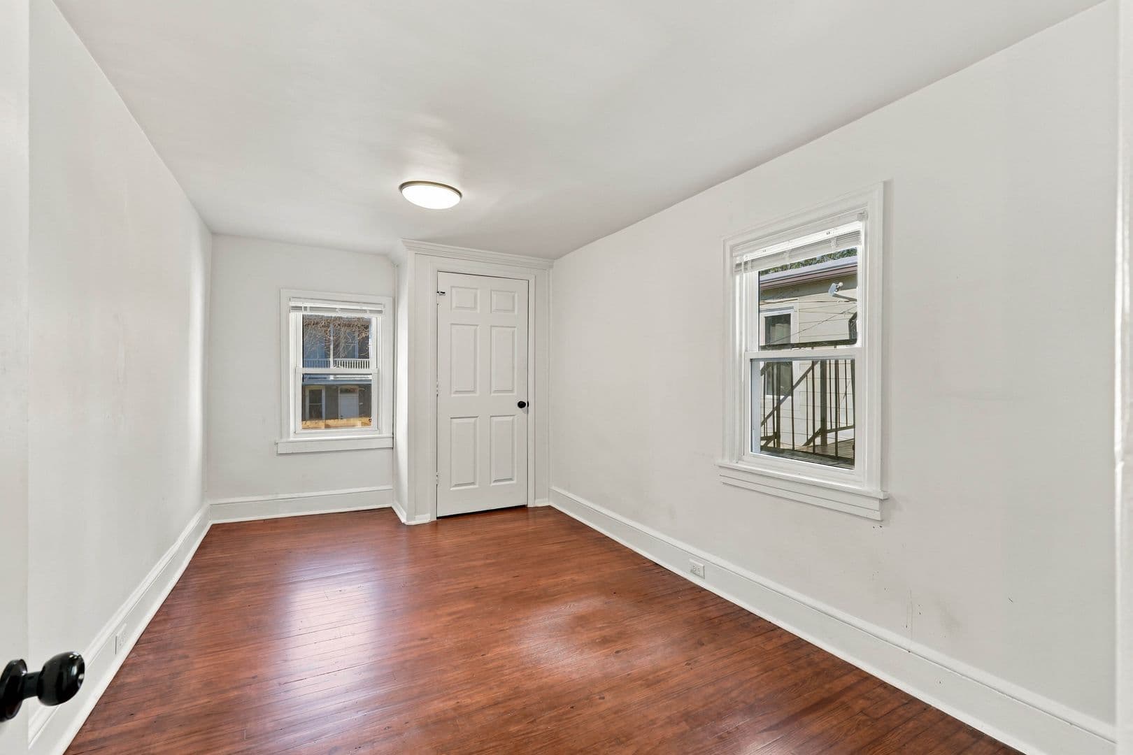 Lancaster House: 304 N Mulberry St
