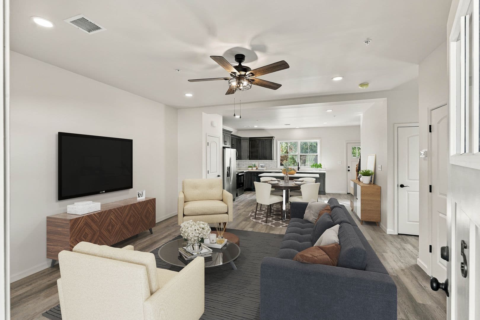 Columbia Apartment: 750 S 9th St