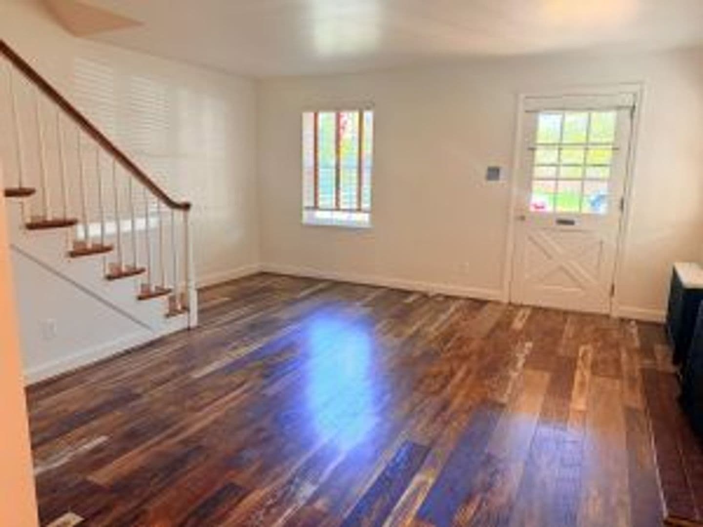 Lancaster House: 320 Atkins Ave