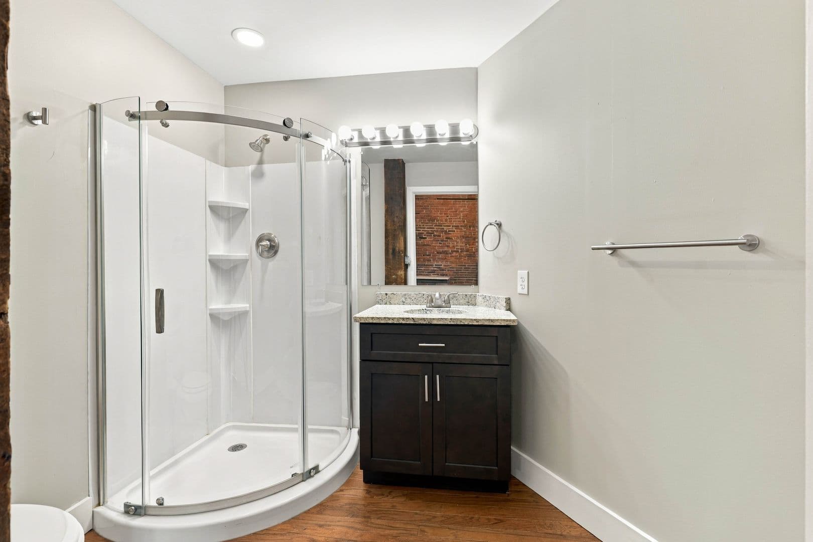 Lancaster Apartment: 227 N Prince St