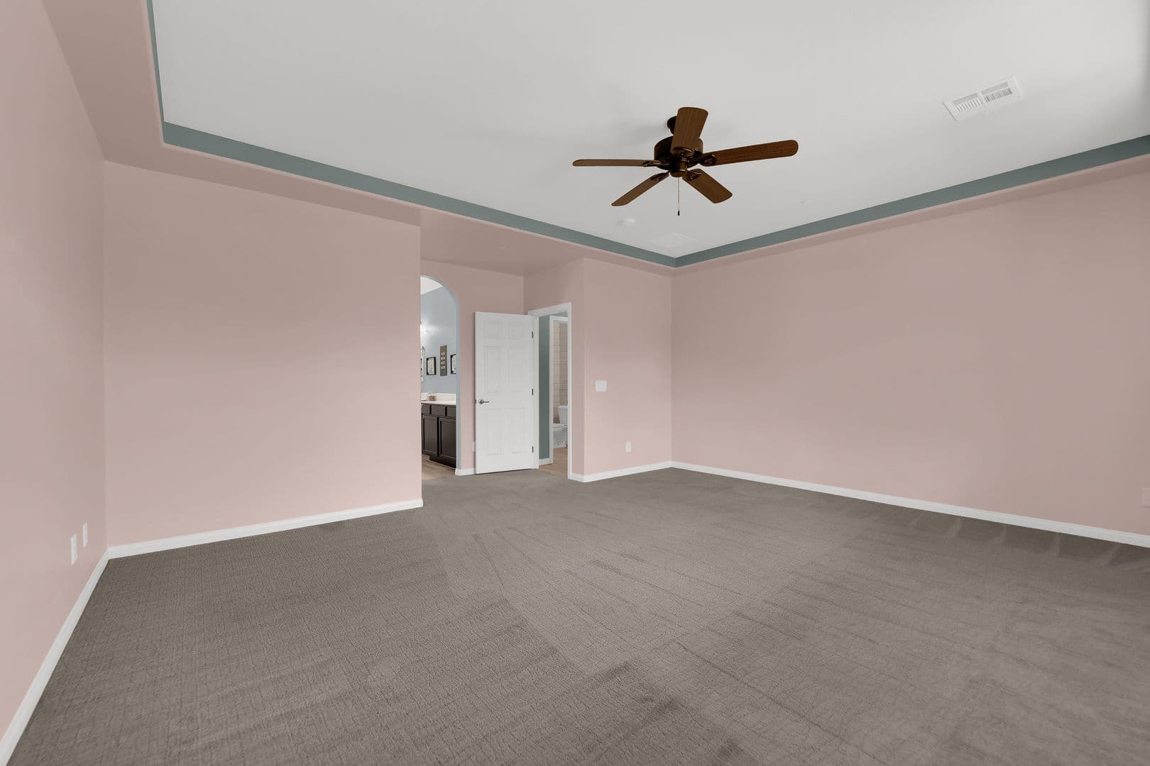 Henderson House: 279 Via San Gabriella