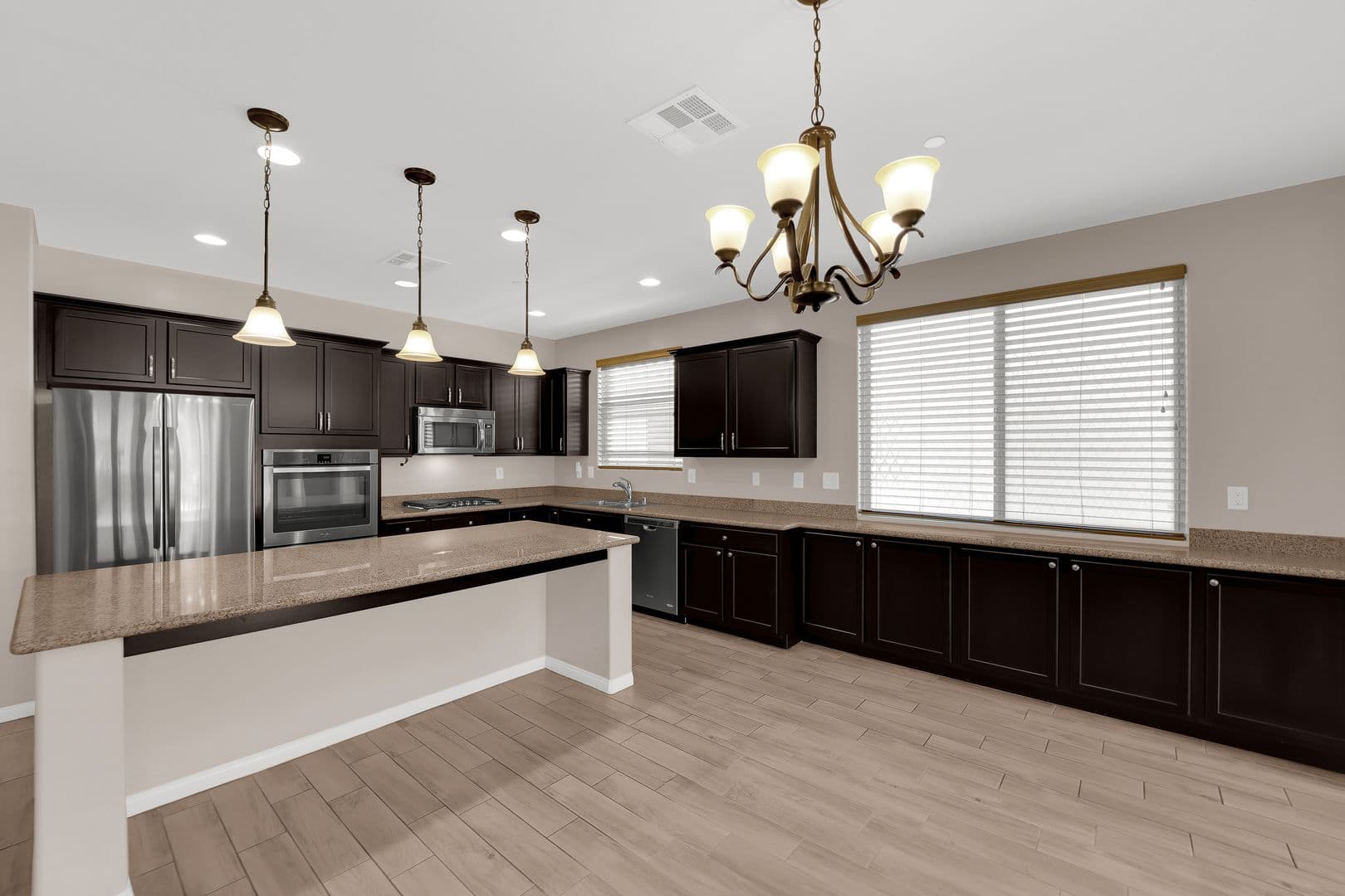 Henderson House: 279 Via San Gabriella