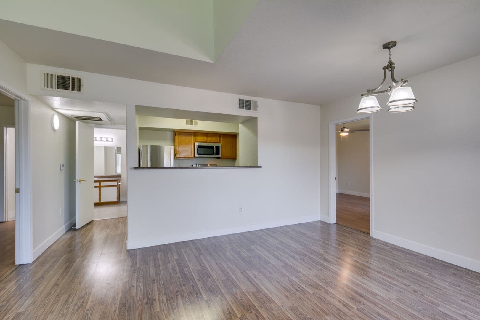 LAS VEGAS Condo: 6650 W. WARM SPRINGS ROAD UNIT 2118, BULD 16