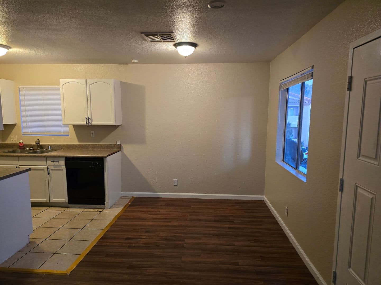 Las Vegas Apartment: 1724 Breckenwood Ct