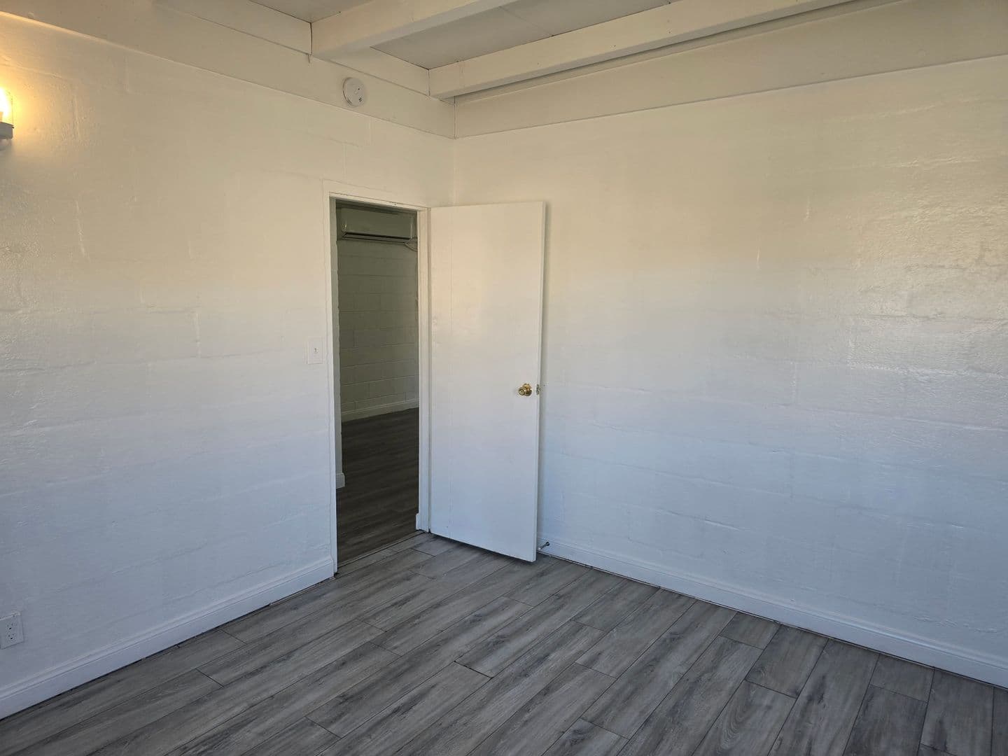 North Las Vegas Apartment: 1911 Princeton Street