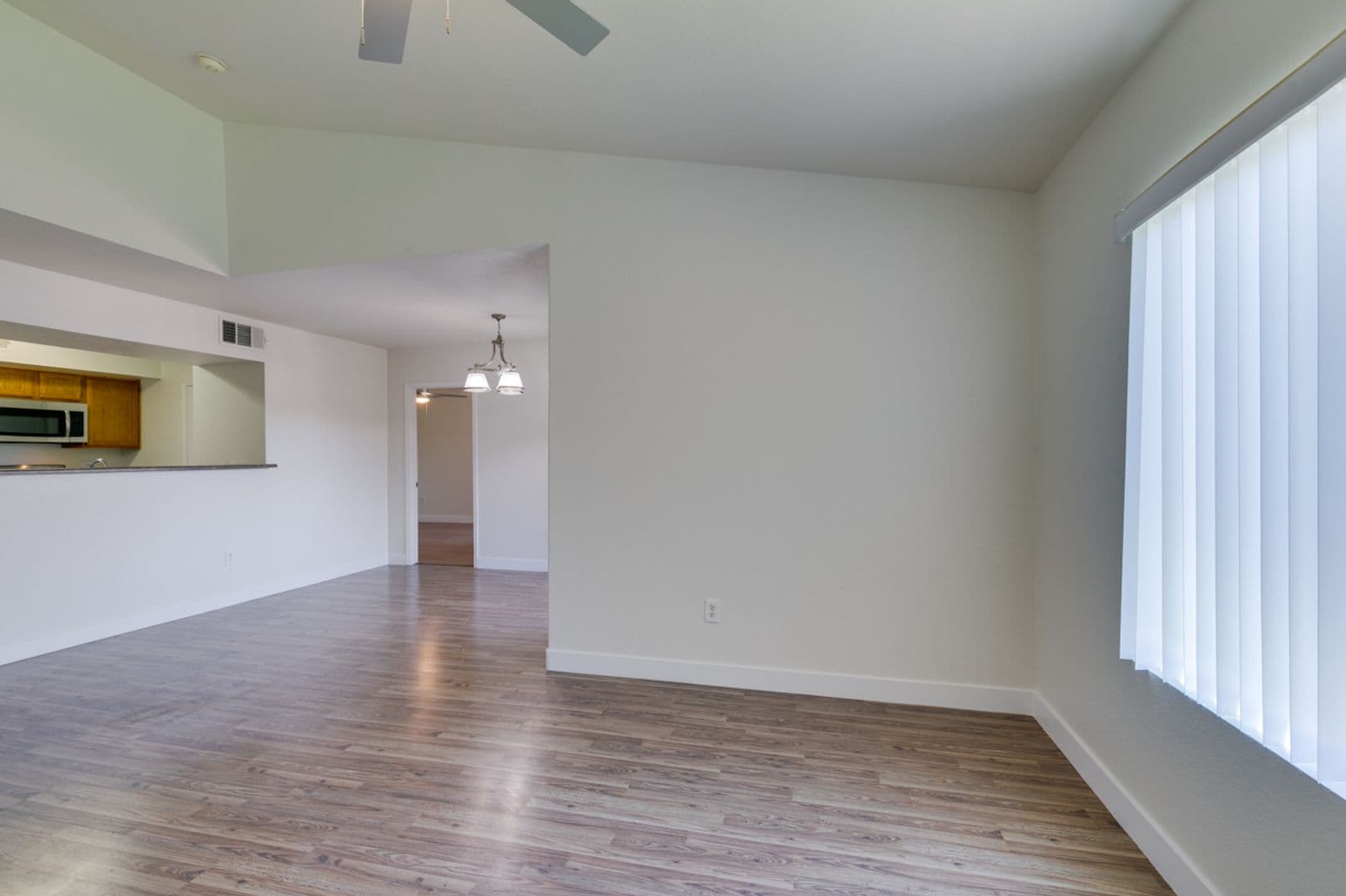 LAS VEGAS Condo: 6650 W. WARM SPRINGS ROAD UNIT 2118, BULD 16