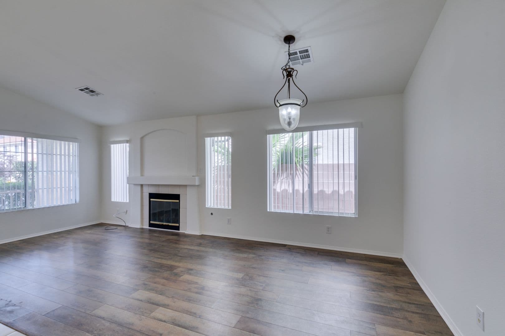 LAS VEGAS House: 1920 Sondrio Dr