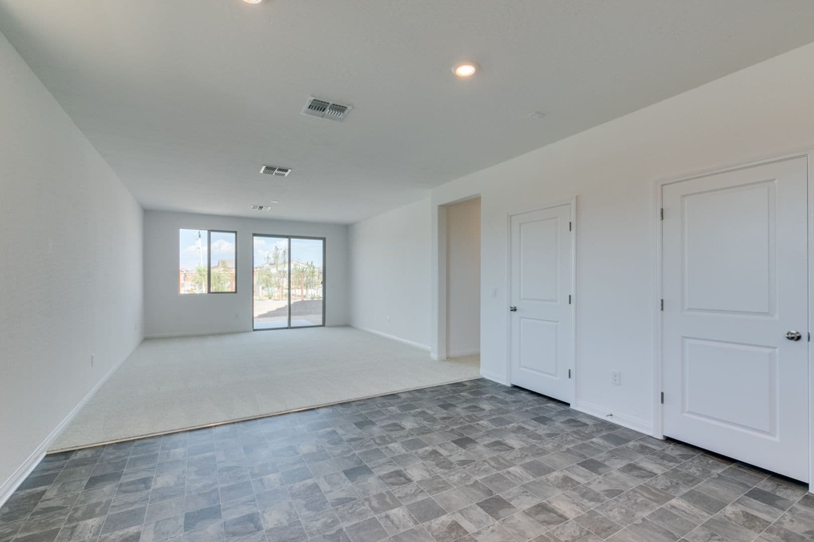 North Las Vegas House: 6823 Laguna Blanca Street