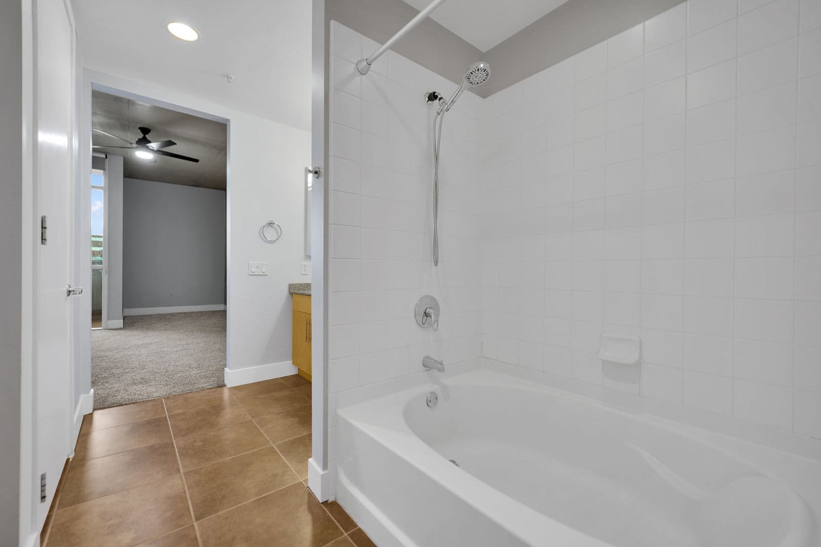Las Vegas Condo: 353 East Bonneville #804