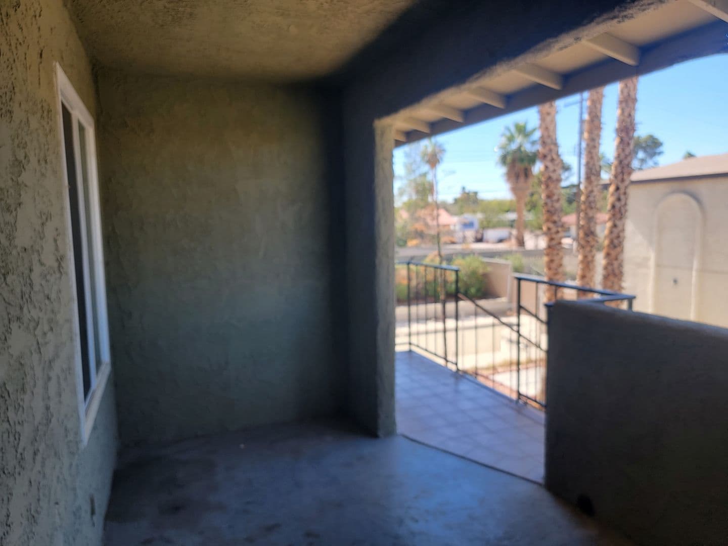 LAS VEGAS Apartment: 1773 E. Harmon Ave